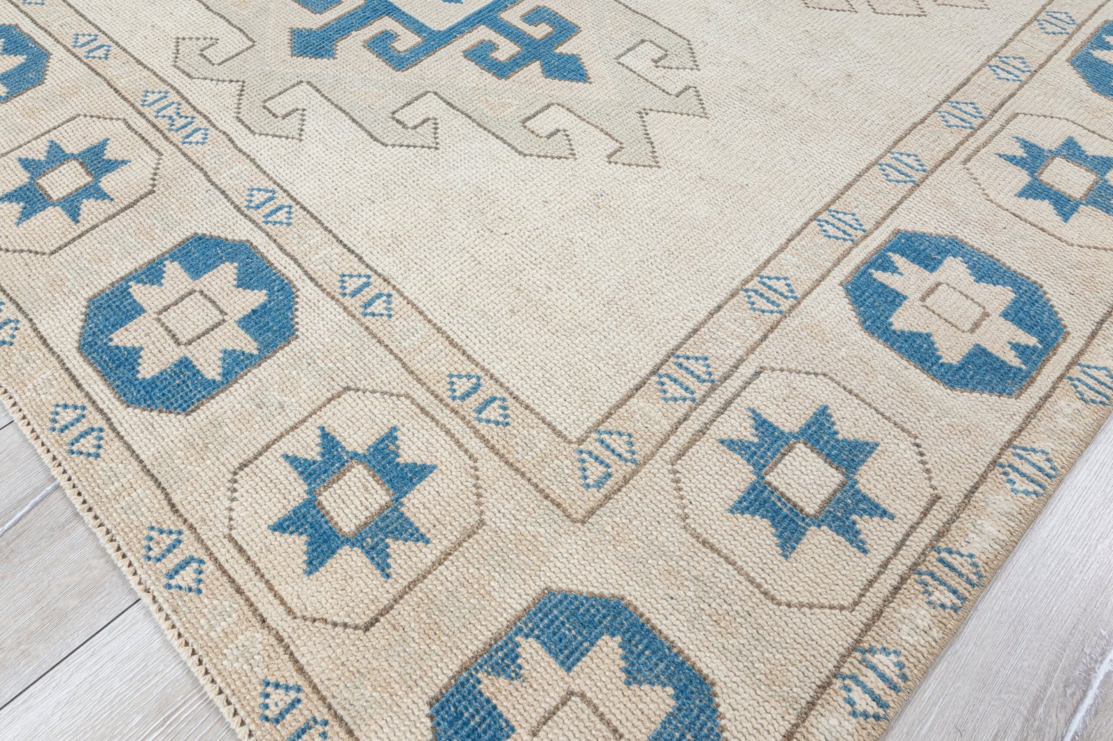 Vintage Area Rug 5x8 Muted Geometric Carpet, Soft Wool Unusual Rug, 5.2x8.1 feet Anatolian Decorative Handmade Rug - detail view 15