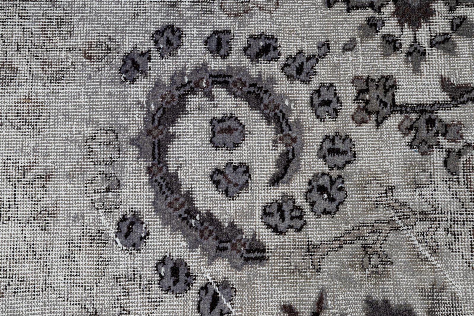 Handmade Vintage Oushak Rug, Turkish Rug Grey, Tribal Hand Knotted Carpet - detail view 6