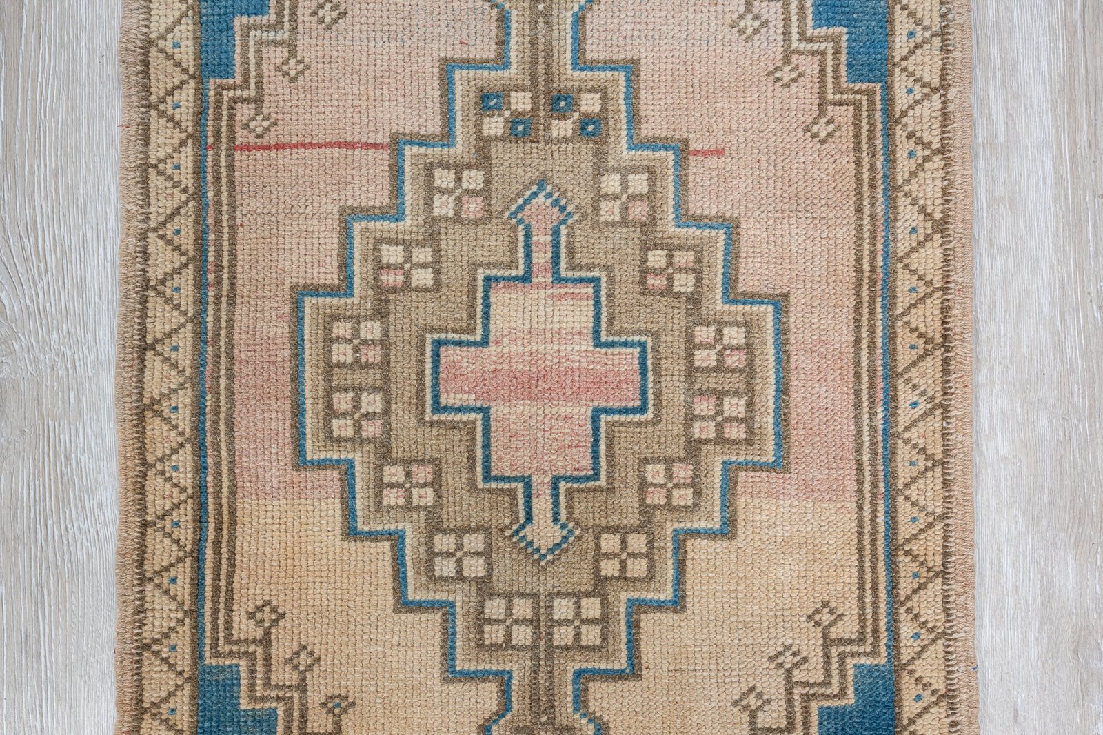 Hand Knotted Turkish Wool Rug: 2.1x3.5 ft, Faded Boho Bathmat - detail view 14