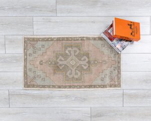 Hand Knotted Turkish Rug, Muted Pink Gray Blue, 3.3 x 1.9 ft - detail view 2