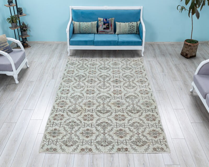 6x9 Floral Pattern Turkish Rug, Handmade Authentic Carpet, Special Occasion Oushak - detail view 2