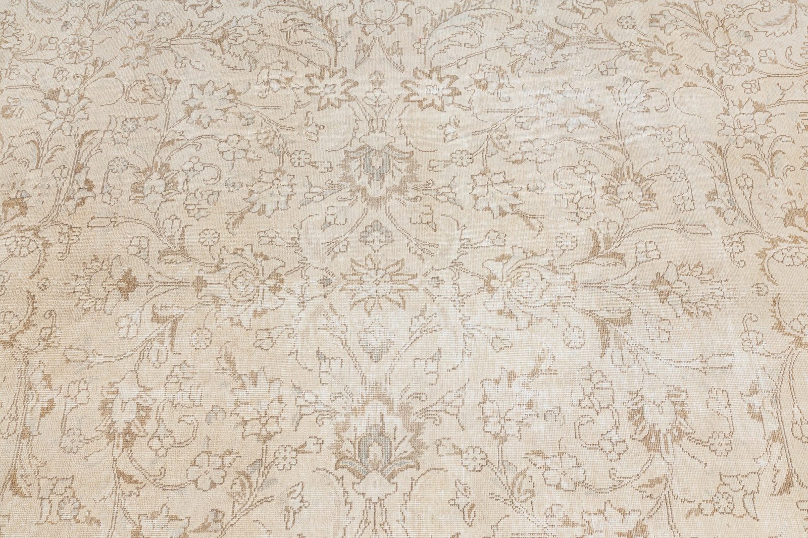 Oversized Persian Rug 10x12 Vintage rug for living room, Entry, Extra Large Carpet, Neutral Floral Rug, 9.7x12.2 feet - detail view 7