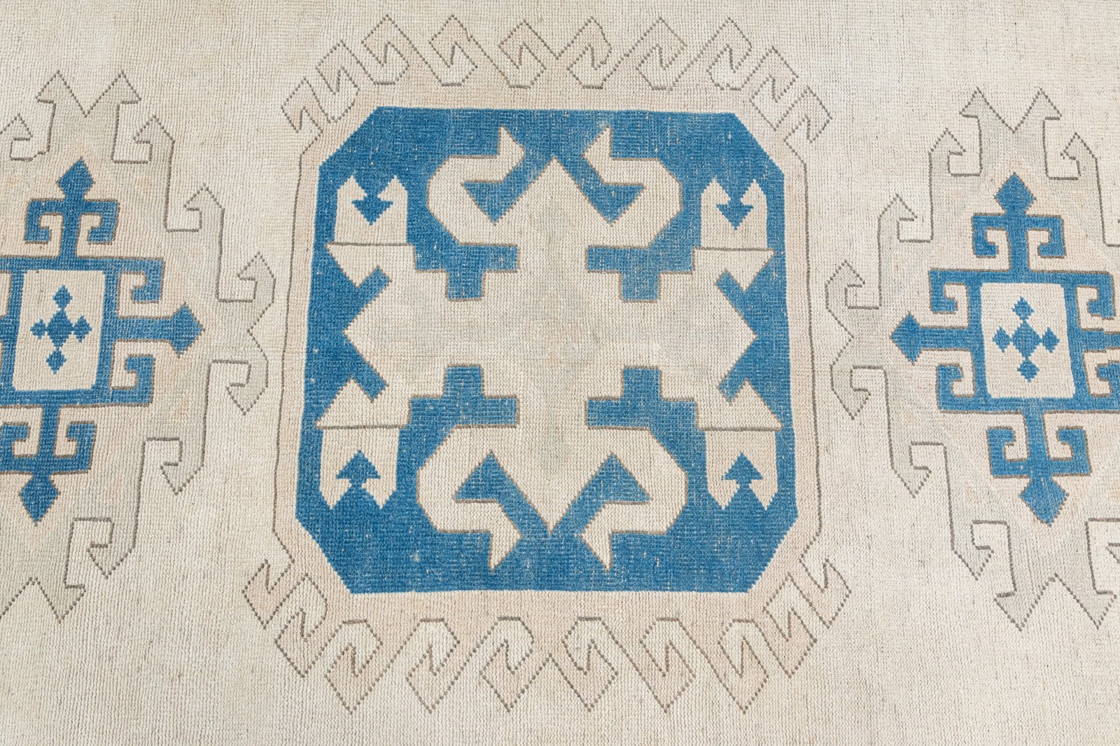 Vintage Area Rug 5x8 Muted Geometric Carpet, Soft Wool Unusual Rug, 5.2x8.1 feet Anatolian Decorative Handmade Rug - detail view 6