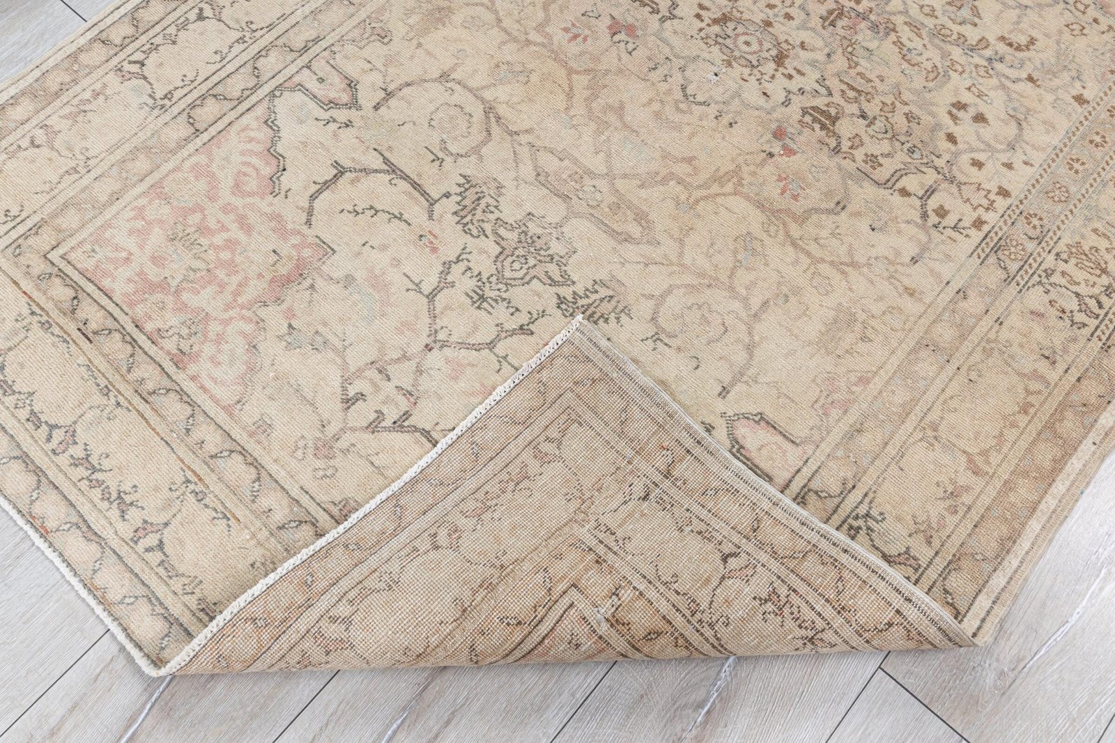 4x6 Turkish Rug, Neutral Vintage Rug, Antique Handmade Rug, Oushak Rug, Anatolian Low Pile Rug, Small Rug for Kitchen,Entryway,Bathroom