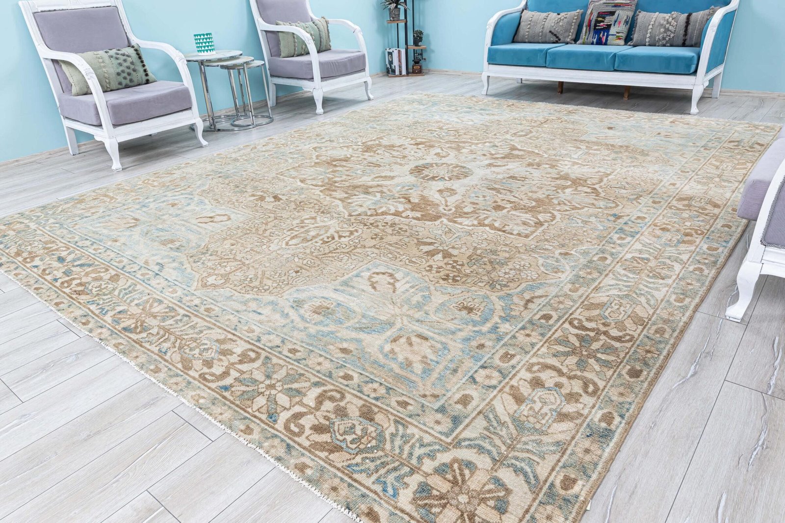 Faded Vintage Unique Area Rug, Turkish Oversize Muted Carpet, Low Pile Bohemian Antique