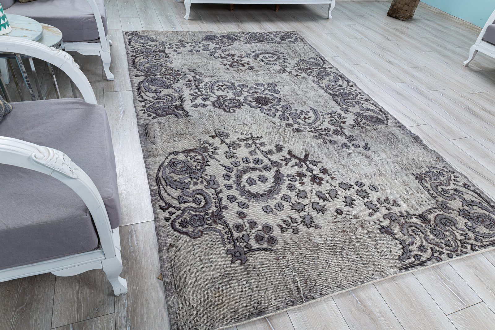 Handmade Vintage Oushak Rug, Turkish Rug Grey, Tribal Hand Knotted Carpet - detail view 16